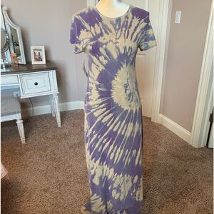 ❤️NWT LuLaroe Tie Die Maxi Dress❤️